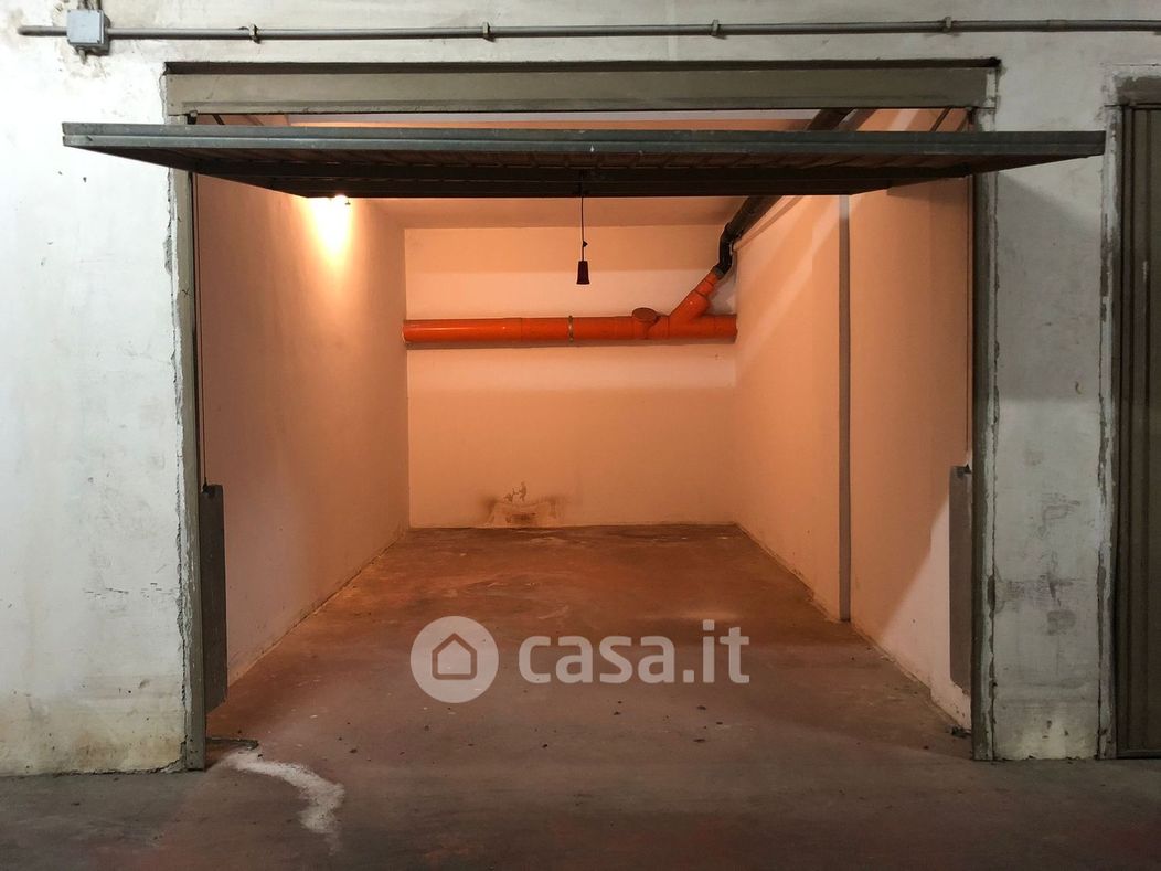 Garage/Posto auto in Vendita in Via Tenente Ugo Granafei 16 a Mesagne