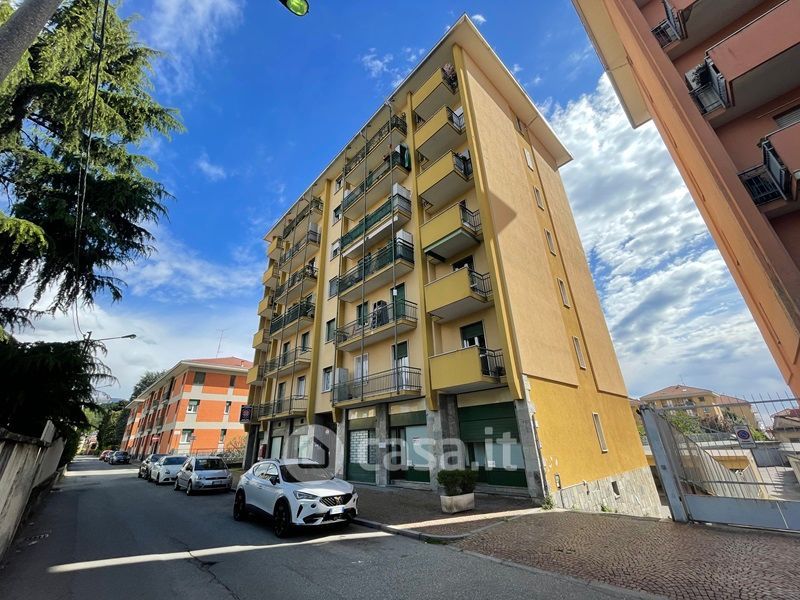 Appartamento in Vendita in Via Fratelli Cairoli 4 a Biella