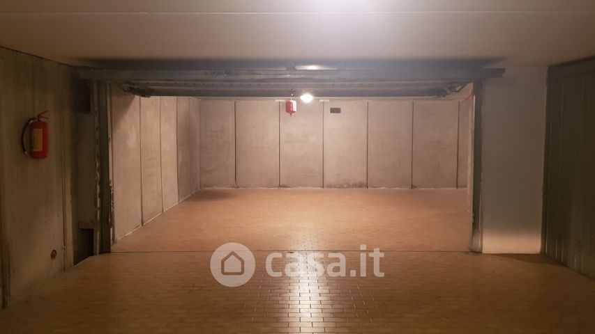 Garage/Posto auto in Vendita in Via Capinera 25 a Sanremo