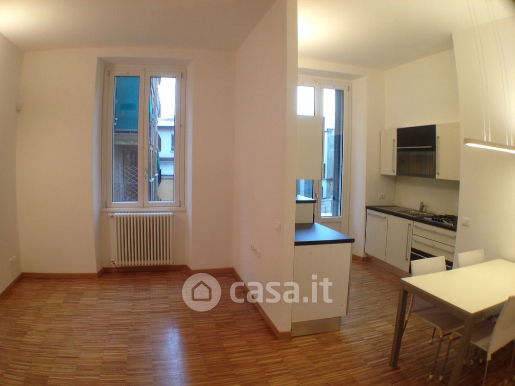 Appartamento in Affitto in Via Giulio Cesare Procaccini 44 a Milano