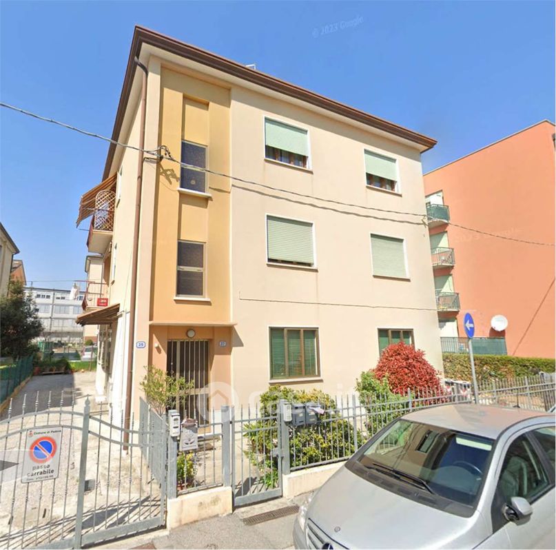 Appartamento in Vendita in Via Lando Marco 25 a Padova