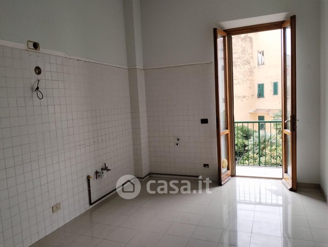 Appartamento in Vendita in Via Carlo Meyer 57127 a Livorno