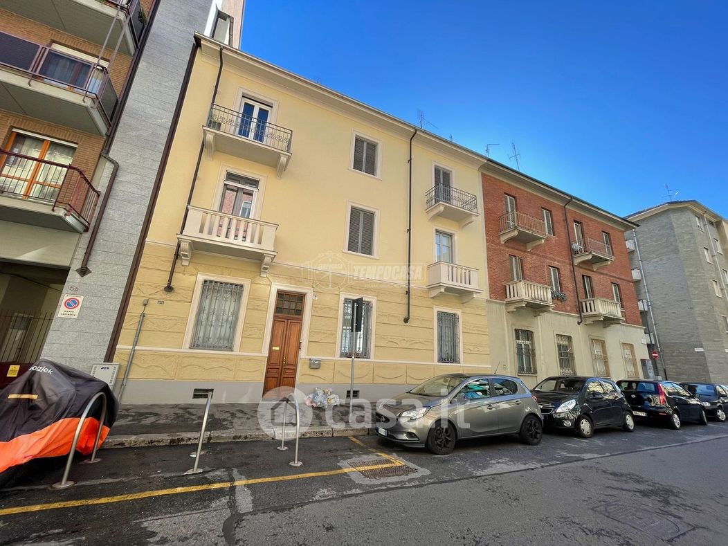 Appartamento in Vendita in Via Frinco 7 a Torino