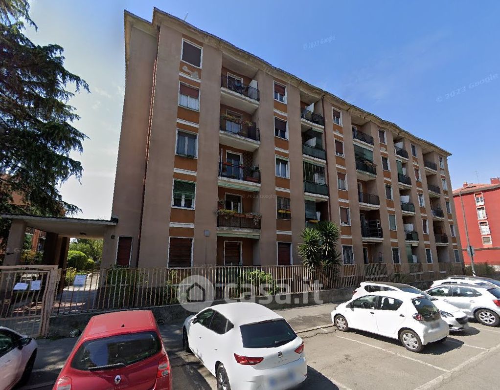 Appartamento in Vendita in Via Orbetello 4 a Milano