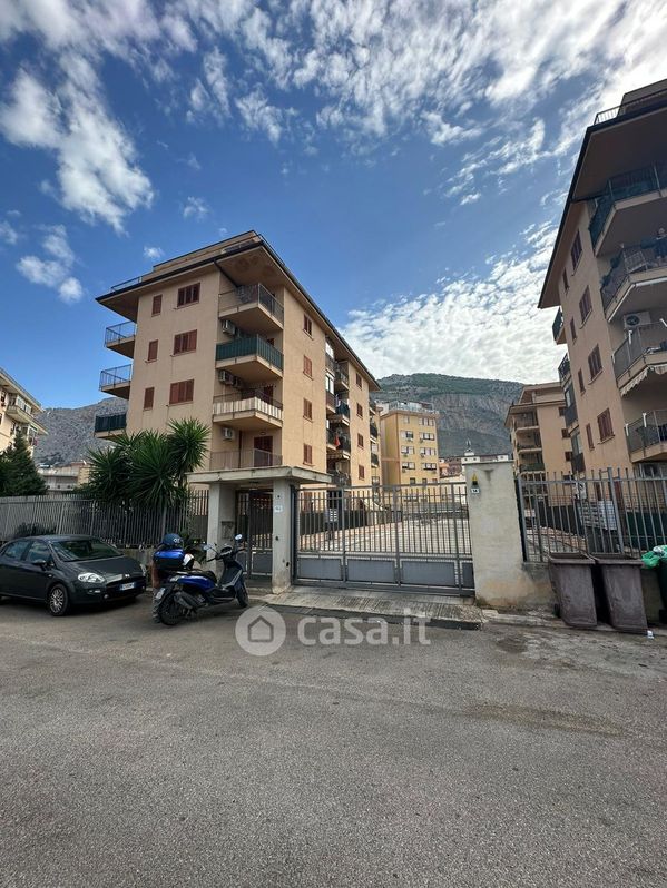 Appartamento in Vendita in Via Sandro Pertini 16 a Capaci