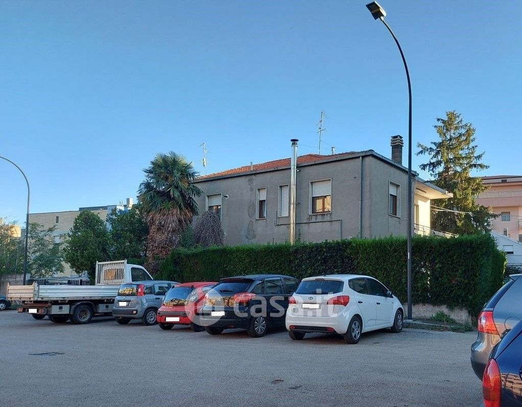 Appartamento in Vendita in Via Rigopiano a Pescara
