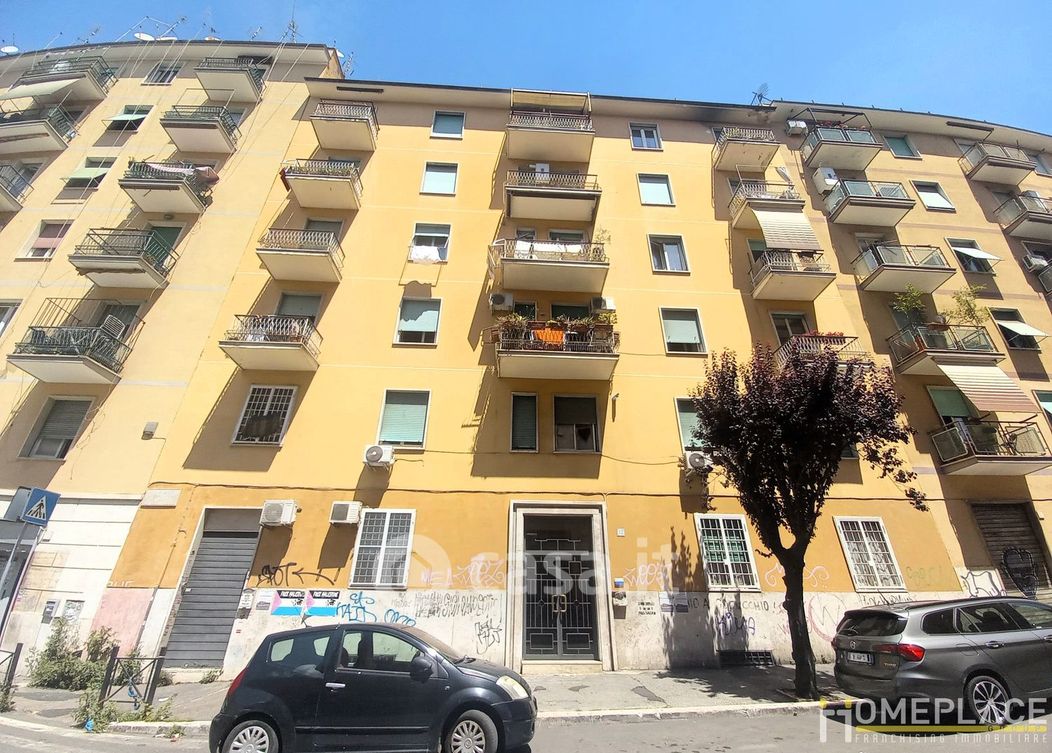 Appartamento in Vendita in Via Bartolomeo Perestrello 10 a Roma