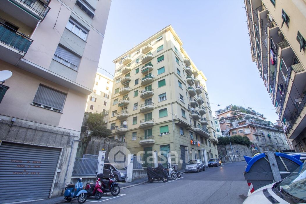 Appartamento in Vendita in Corso Luigi Andrea Martinetti 68 a Genova