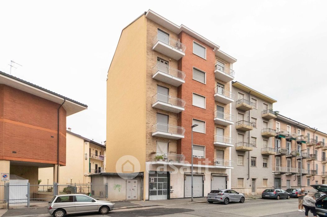 Appartamento in Affitto in Via Fossata 30 a Torino