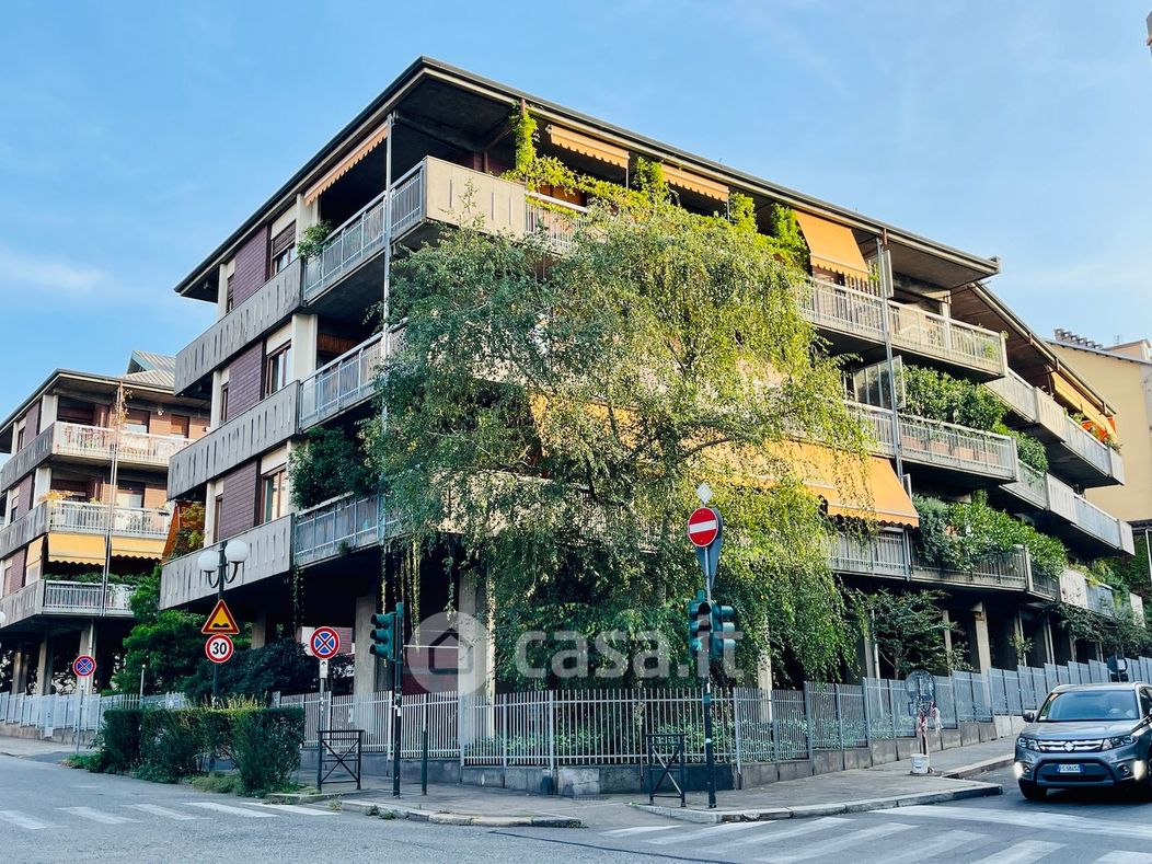 Appartamento in Vendita in Via Villa della Regina 12 a Torino