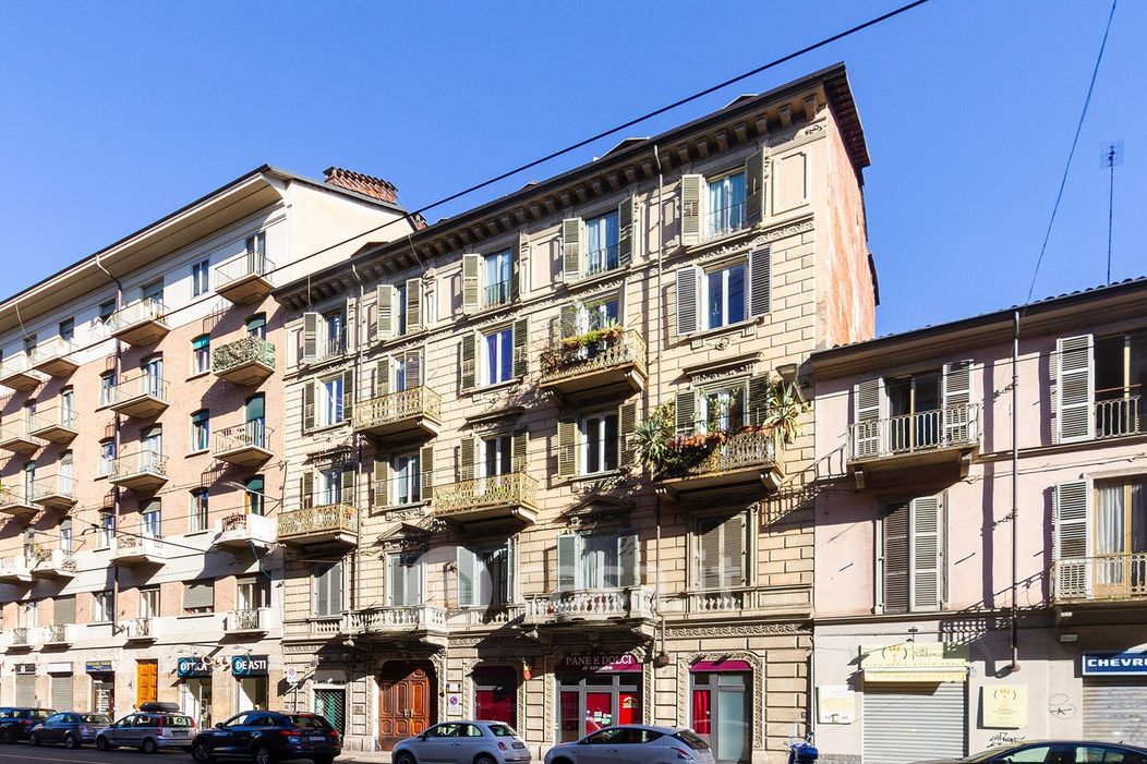 Appartamento in Vendita in Via Madama Cristina 89 a Torino
