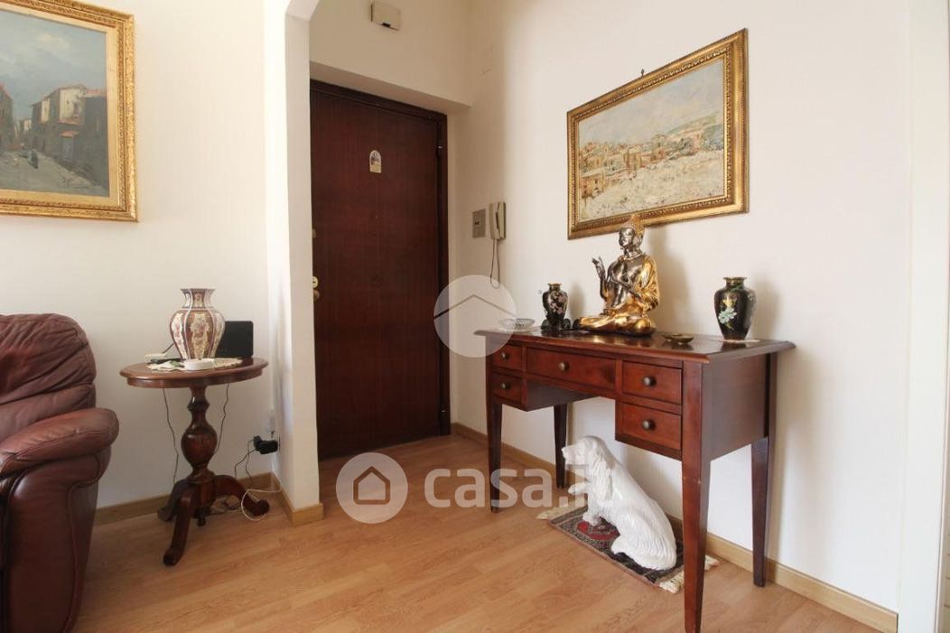 Appartamento in Vendita in Via Giacomo Besio 55 a Palermo