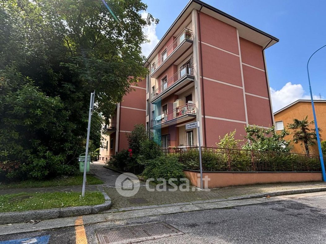 Appartamento in Vendita in Via Undicesima 9 a Brescia