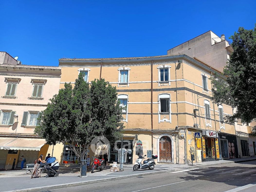 Casa indipendente in Vendita in Piazza Emiciclo Garibaldi a Sassari