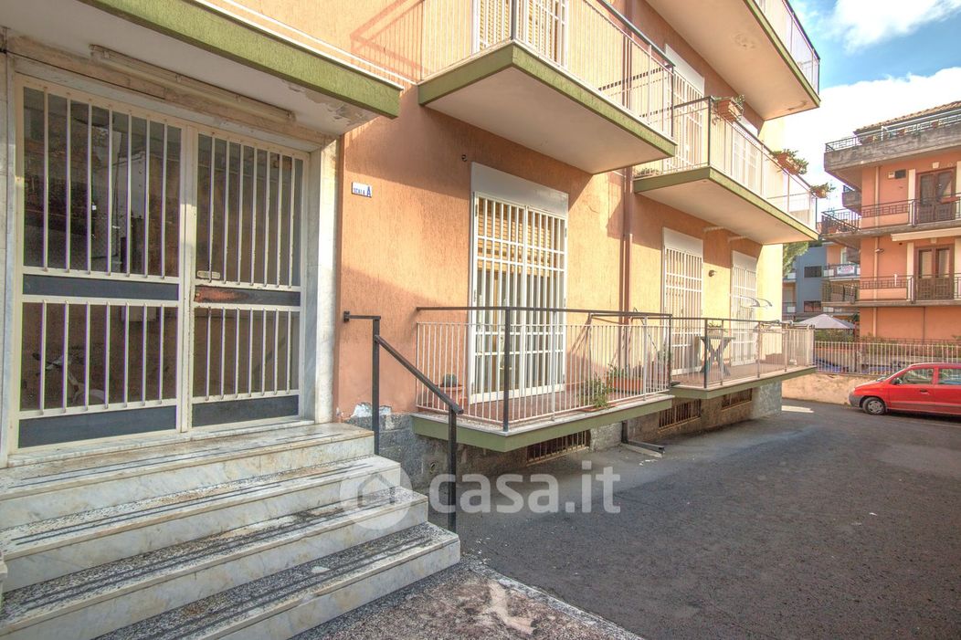Appartamento in Vendita in Via Agatino Malerba a Gravina di Catania