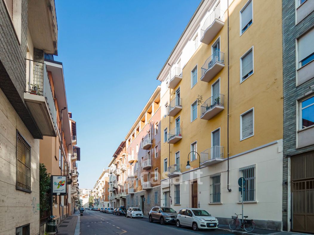 Appartamento in Vendita in Via Goffredo Casalis 73 a Torino