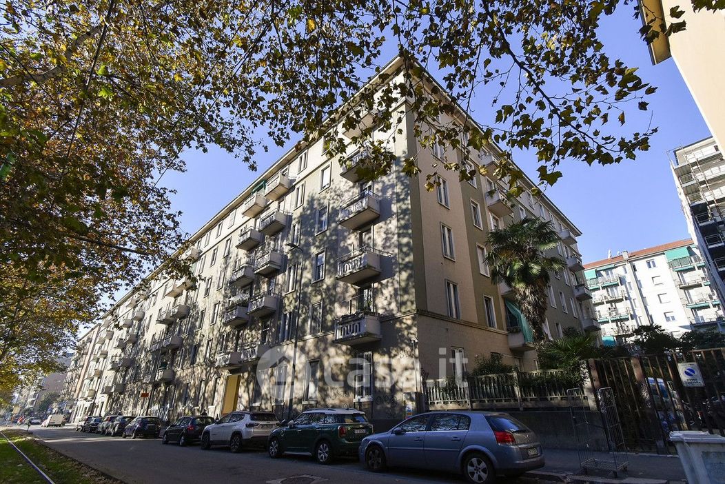 Appartamento in Vendita in Viale Fulvio Testi 85 a Milano
