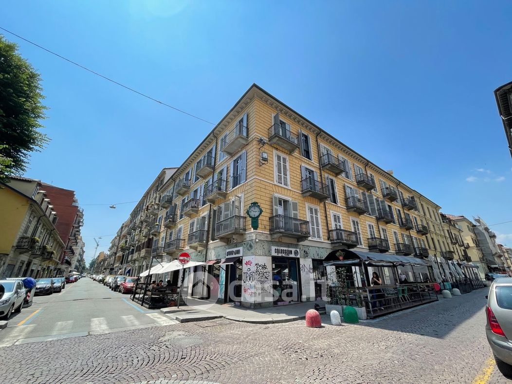 Appartamento in Vendita in Via Giulia di Barolo 29 a Torino