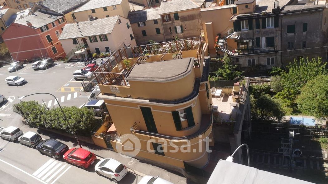 Casa indipendente in Vendita in Via Gaspare Buffa 5 a Genova