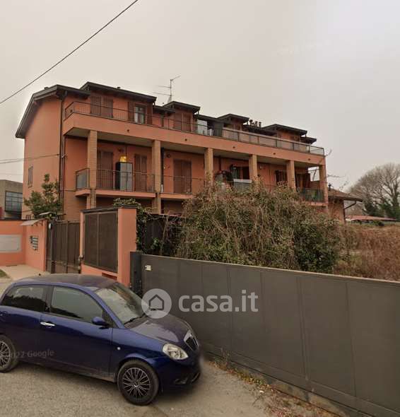 Appartamento in Vendita in Via Milano 56 a Seveso