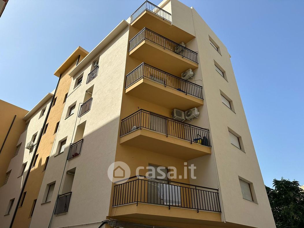 Appartamento in Vendita in Via CASALOTTO a Reggio Calabria