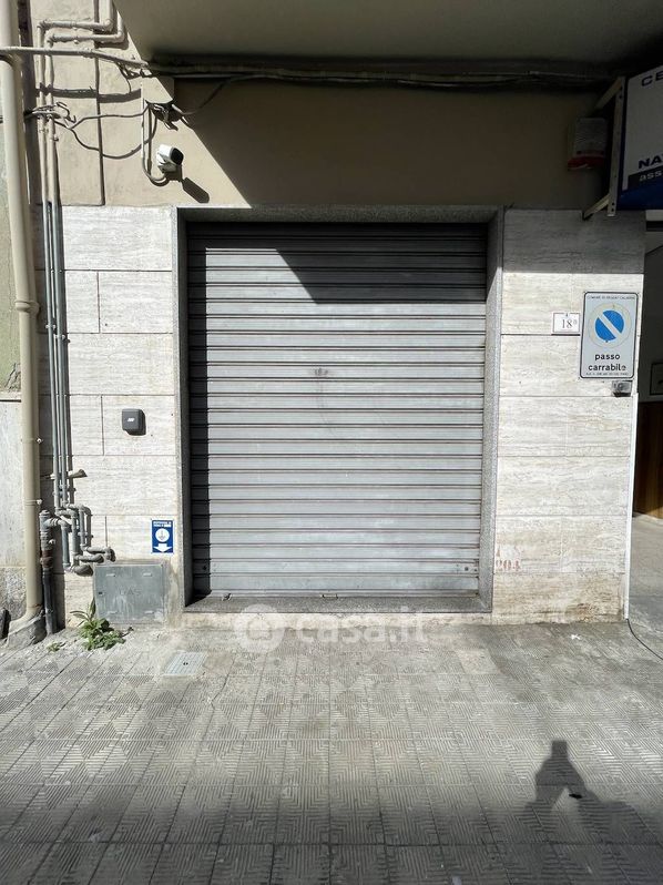 Negozio/Locale commerciale in Affitto in Via S. Caterina a Reggio Calabria