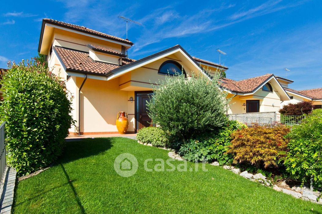 Villa in Vendita in Via Conti Carron 4 a Buttigliera Alta