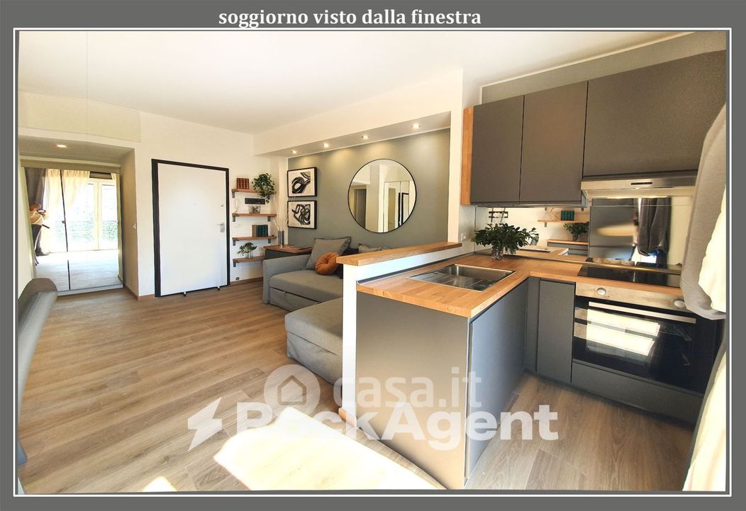 Appartamento in Affitto in Via San Dionigi 13 a Milano