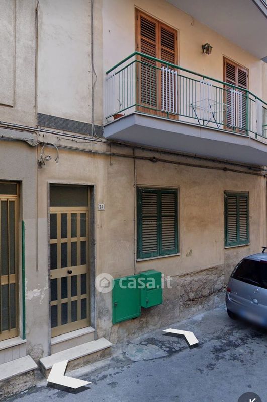 Appartamento in Vendita in Via Ravetto Clemente a Palermo