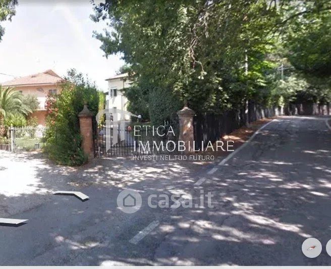 Villa in Vendita in Via Monte L'Abbate 87 a Rimini