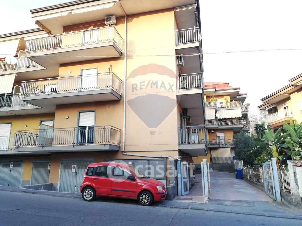 Appartamento in Vendita in Via Badalà 53 a Fiumefreddo di Sicilia