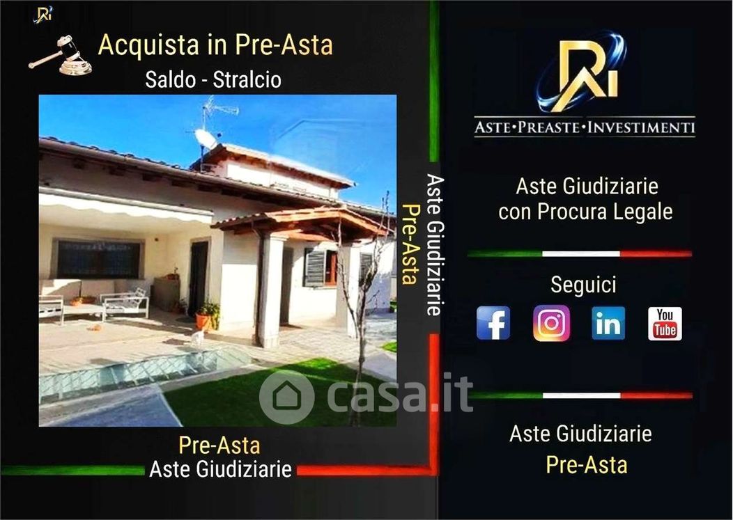 Villa in Vendita in Via dell'Acqua Acetosa 10 a Ciampino