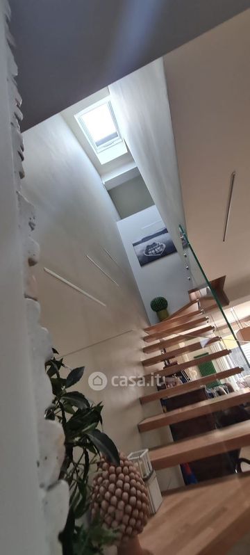 Villa in Vendita in Via Trapani Pescia 47 /49 a Palermo