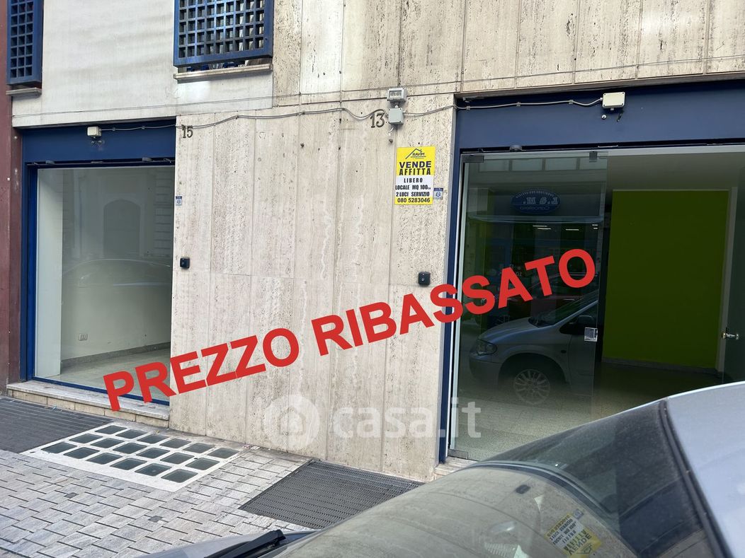 Negozio/Locale commerciale in Vendita in Via Marcello Celentano 13 a Bari
