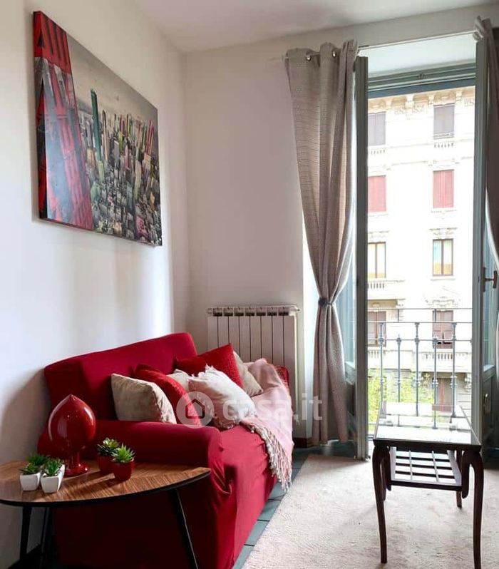 Appartamento in Affitto in Via Raffaello Sanzio 24 a Milano