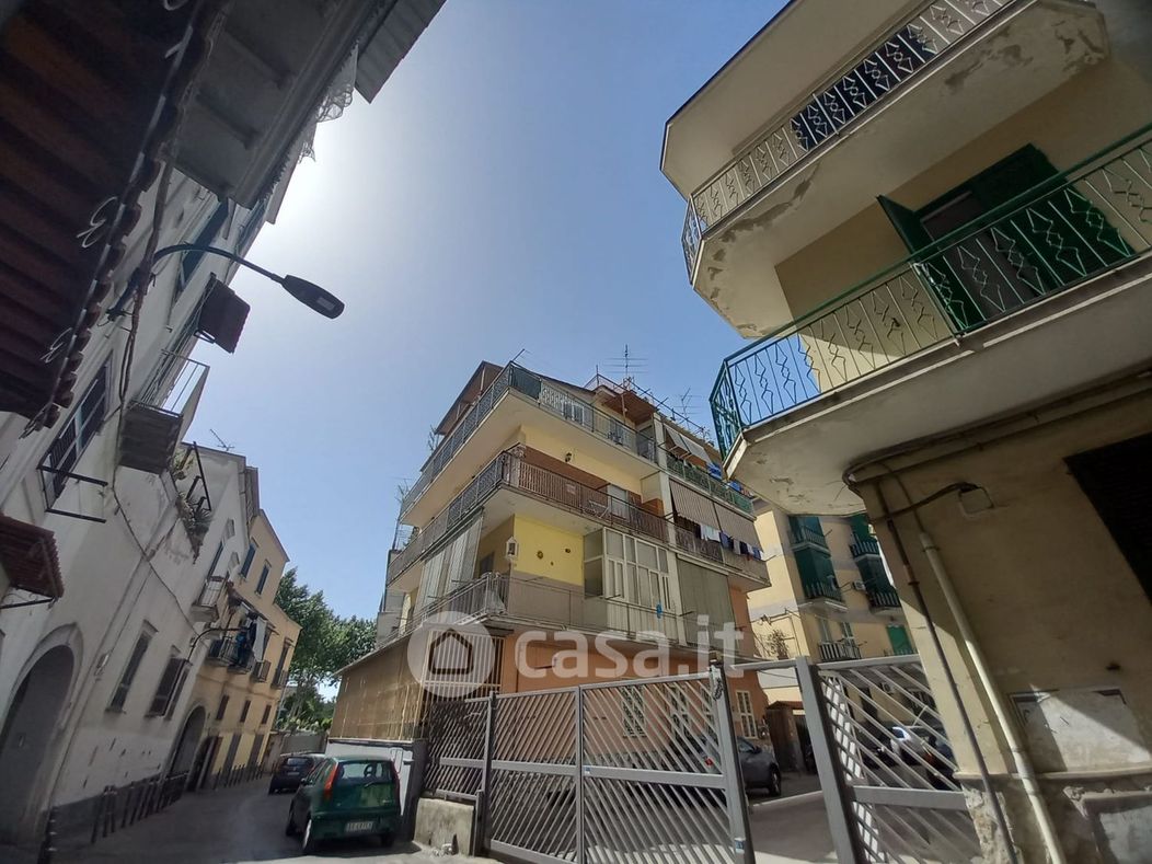 Appartamento in Vendita in Via Federico Celentano a Napoli