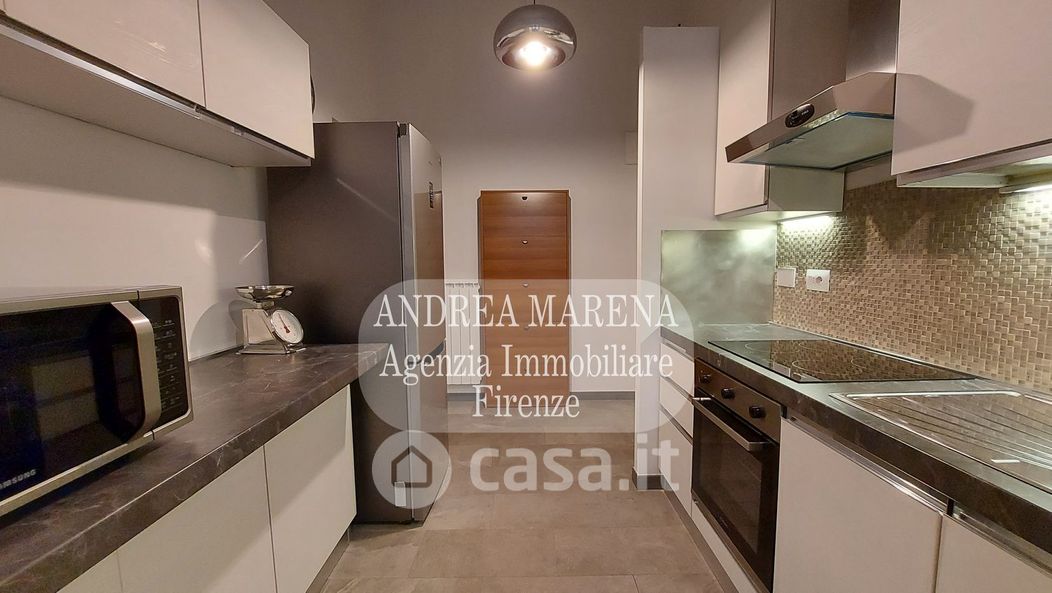 Appartamento in Affitto in Via Garibaldi a Firenze