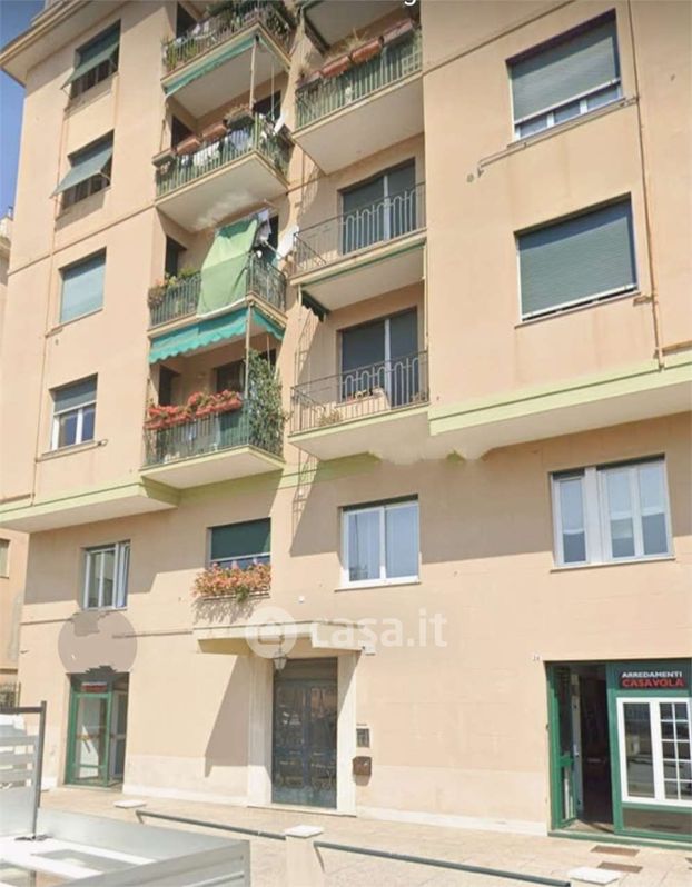 Appartamento in Vendita in Via Vittorino Era 22 A a Genova