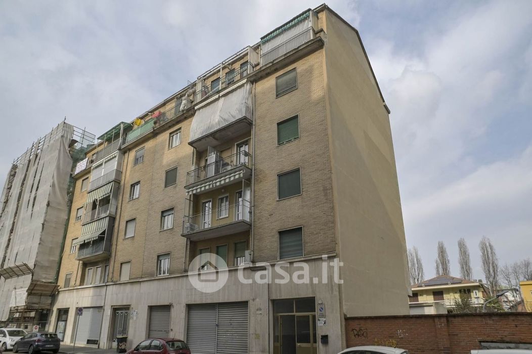Appartamento in Vendita in Via Camillo Riccio 6 a Torino