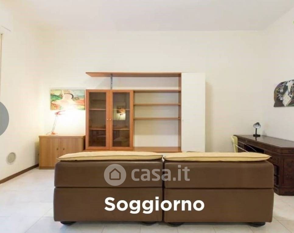 Appartamento in Affitto in Via Giovanni Pezzotti 18 a Milano
