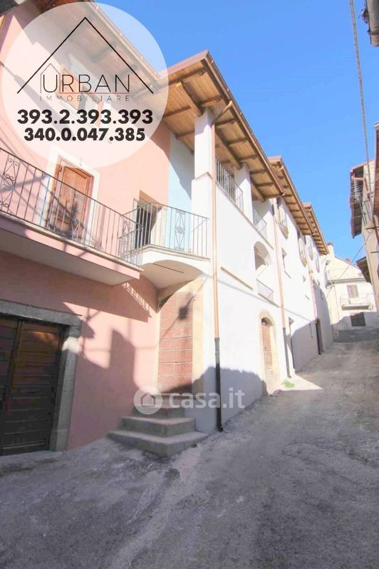 Casa indipendente in Vendita in Vico Castellano 3 a L'Aquila
