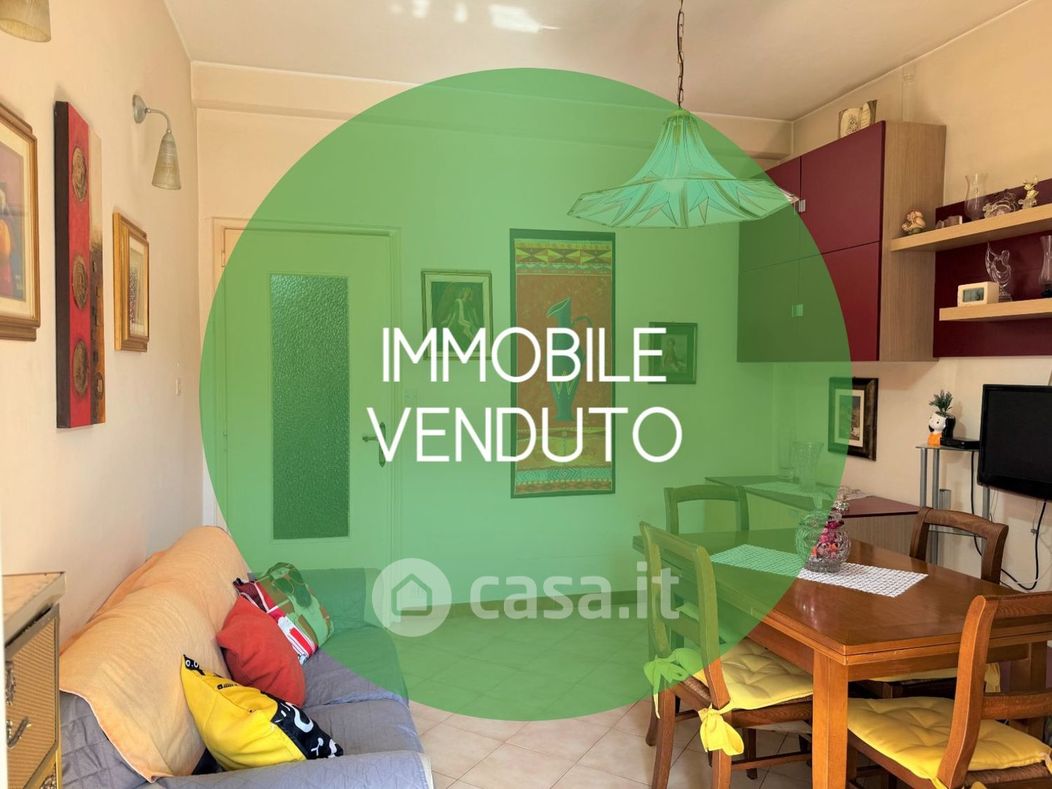 Appartamento in Vendita in Via Francesco Millio 51 a Torino