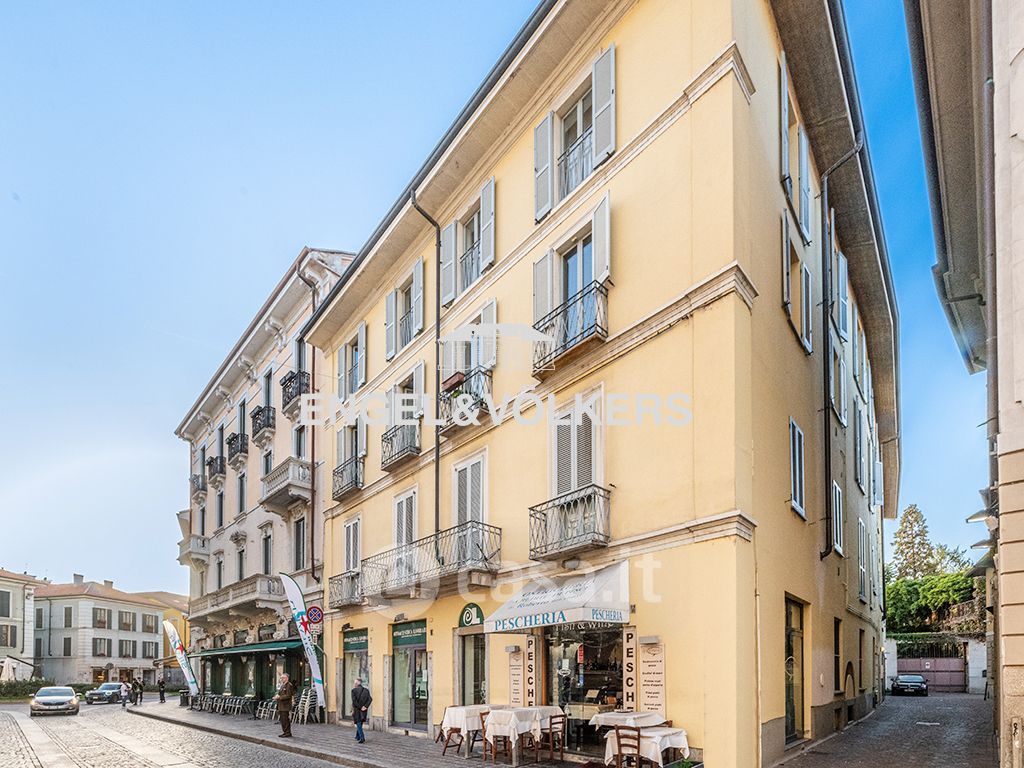Appartamento in Vendita in Via Vittorio Emanuele 29 a Monza