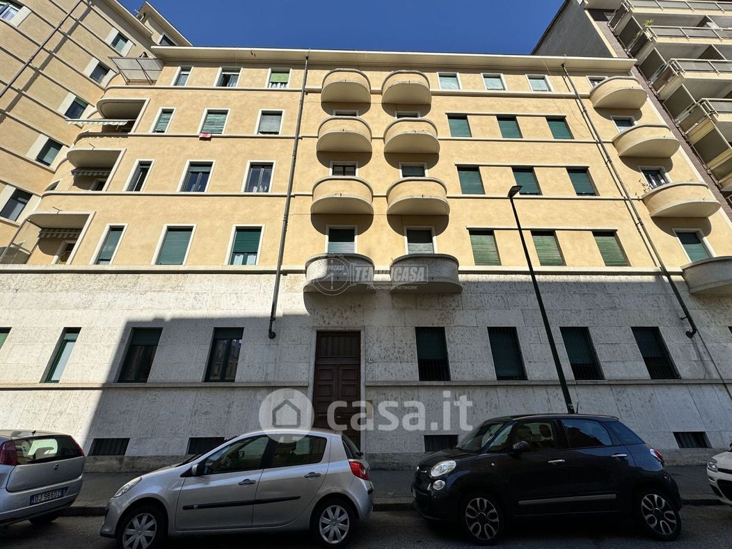 Appartamento in Vendita in Via Campiglione 34 a Torino