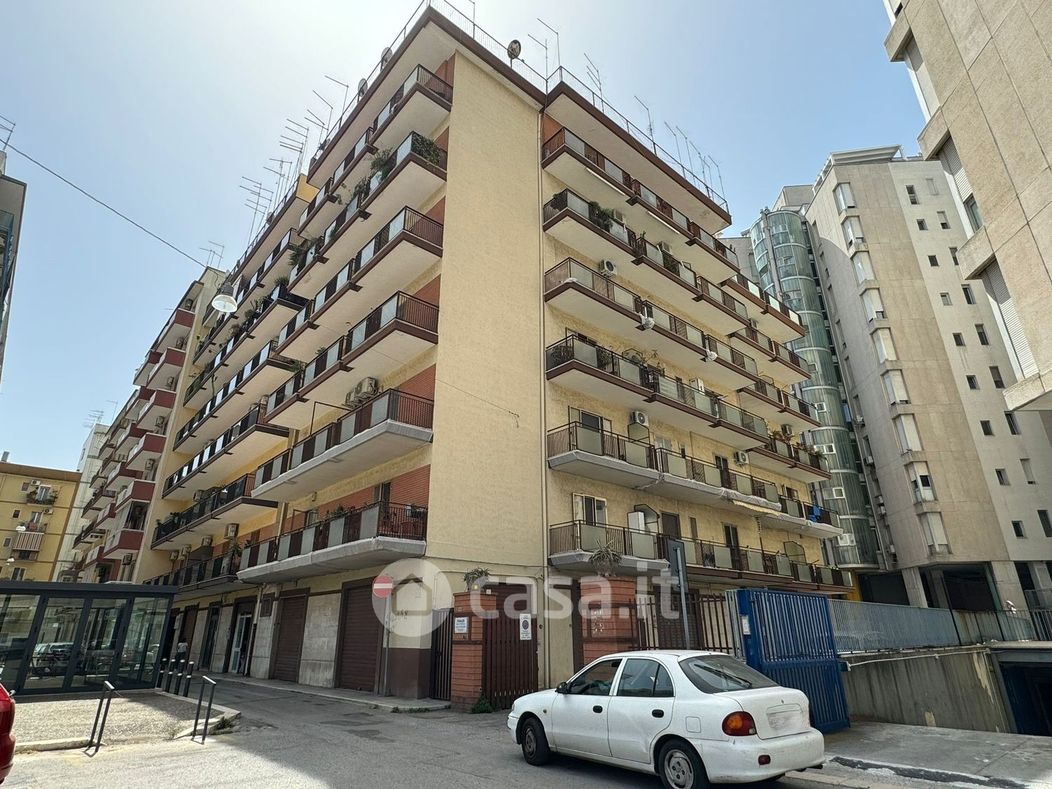 Appartamento in Vendita in Via Terni a Taranto