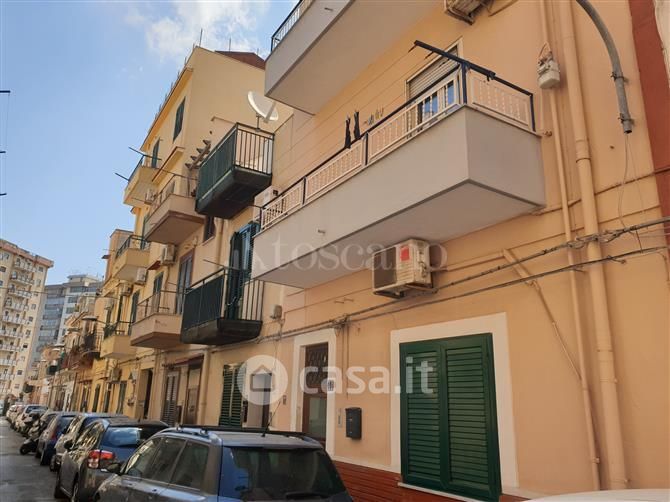Appartamento in Vendita in Via Collegio Romano a Palermo