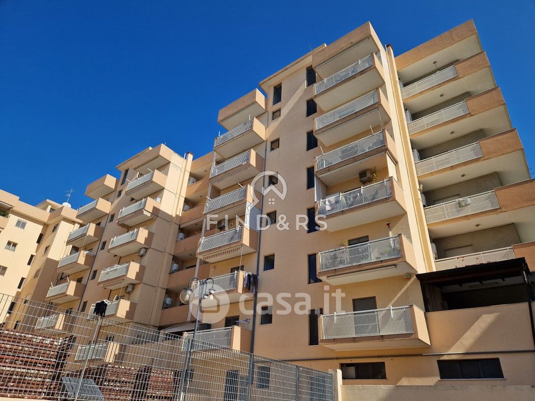 Appartamento in Vendita in Via Sbarre Centrali 715 a Reggio Calabria