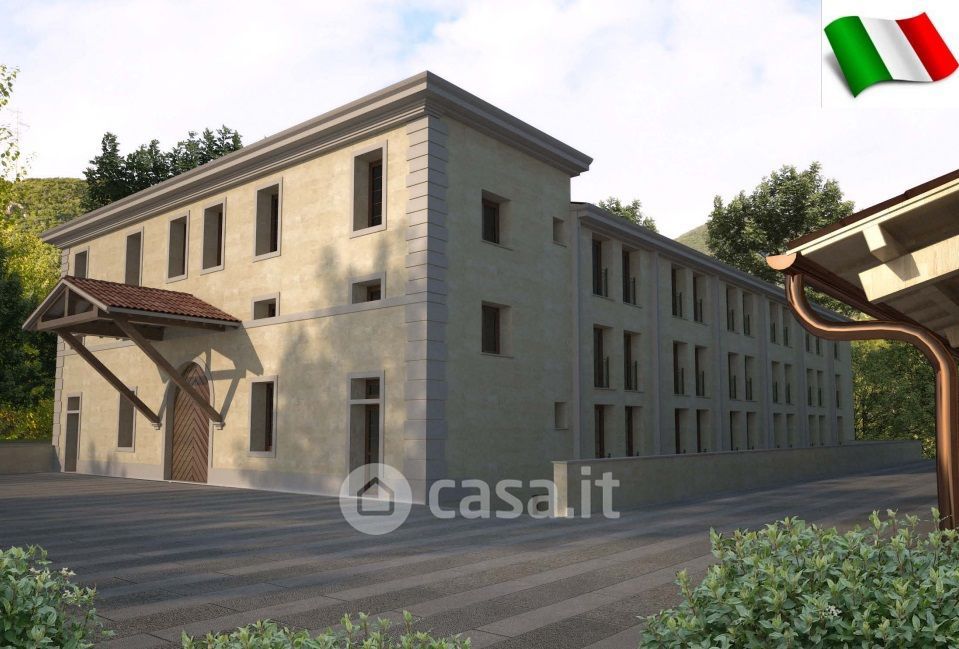 Stabile / Palazzo in Vendita in a San Giuliano Terme