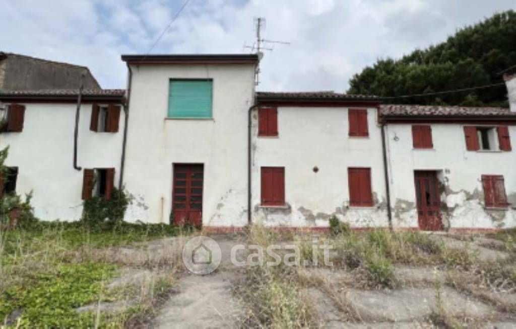 Appartamento in Vendita in Via Sabbioni a Castagnaro
