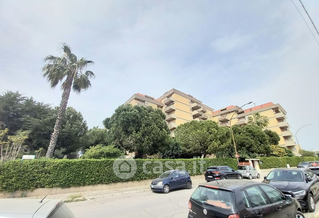 Appartamento in Vendita in Via Lago di Misurina 32 a Taranto